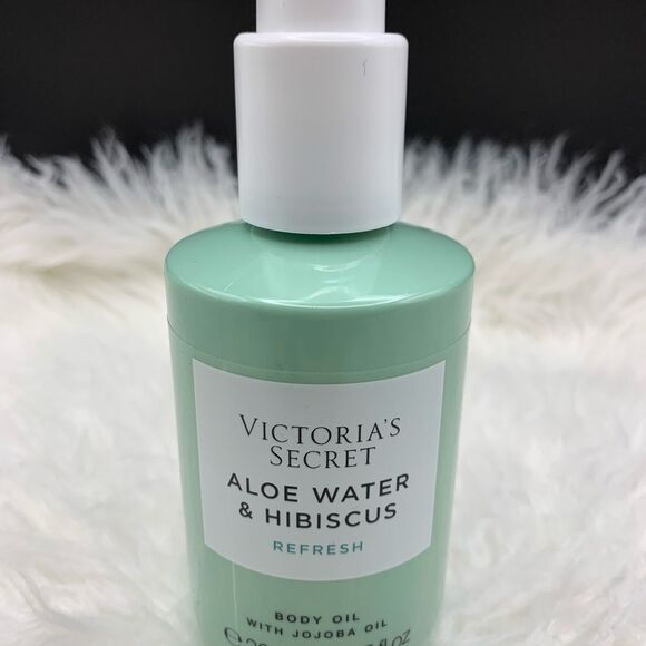 VICTORIA'S SECRET ALOE WATER & HIBISCUS REFRESH BODY OIL - Picture 1 of 2